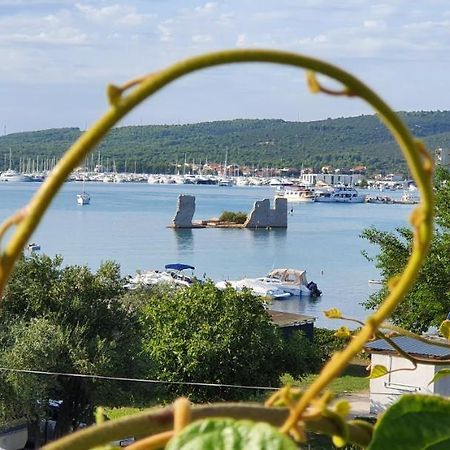 Apartman Suky Sukošan Exteriér fotografie