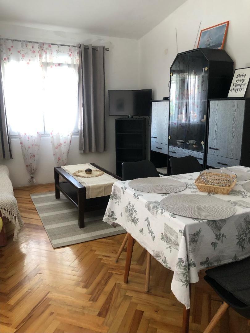 Apartman Suky Sukošan Exteriér fotografie