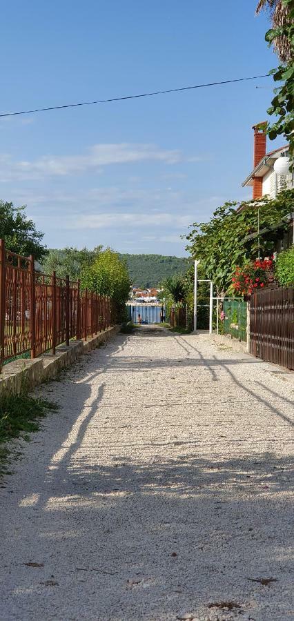 Apartman Suky Sukošan Exteriér fotografie